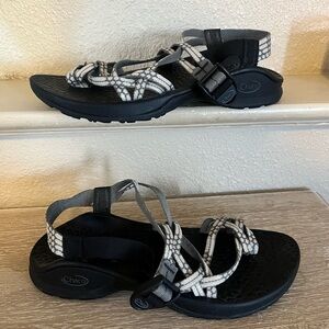Chaco ZX/2 Yampa Hiking Sport Sandals Size 8 Black Cream